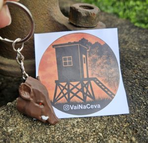 Chaveiro Javali + Brinde Adesivo